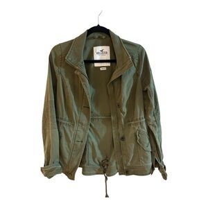 Hollister women's olive green military-style utility jacket.